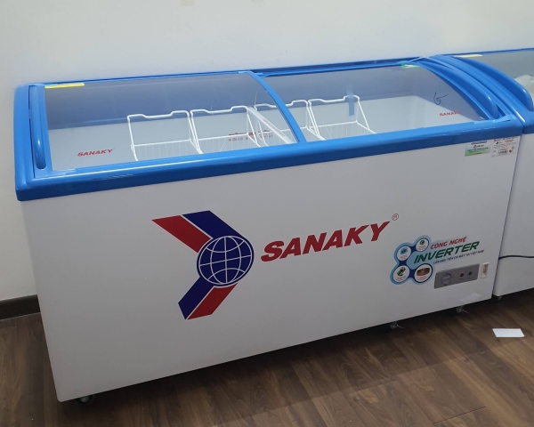 Tủ đông Inverter Sanaky VH-6899K3 680 lít