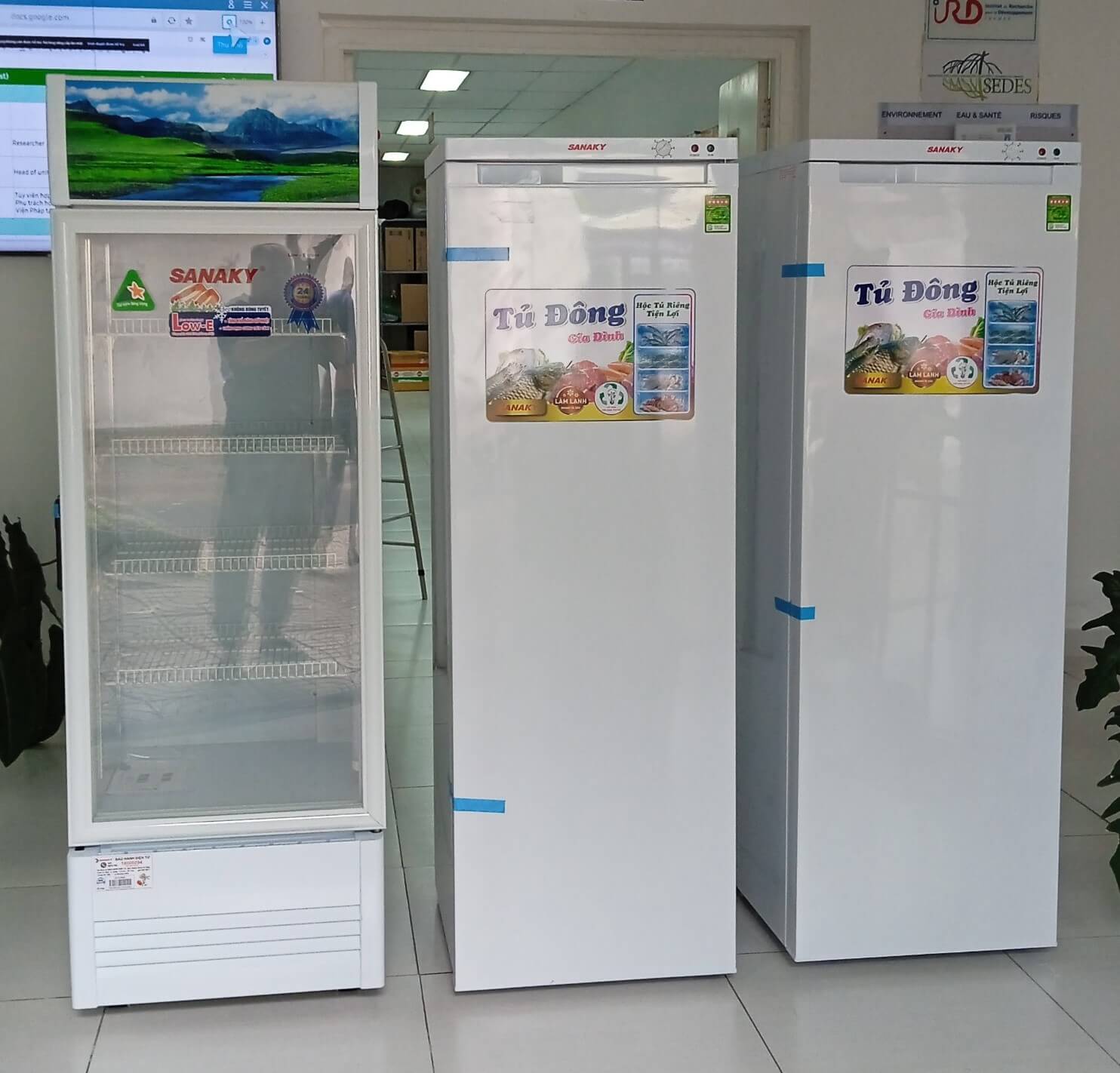 Tủ mát Sanaky VH-3089K 300 lít