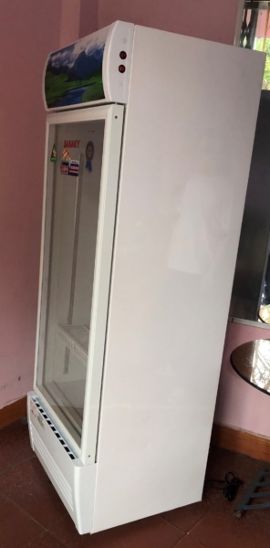 att2-tu-mat-sanaky-vh-3589k-296x600-1 Tủ mát Sanaky VH-3589K 350 lít