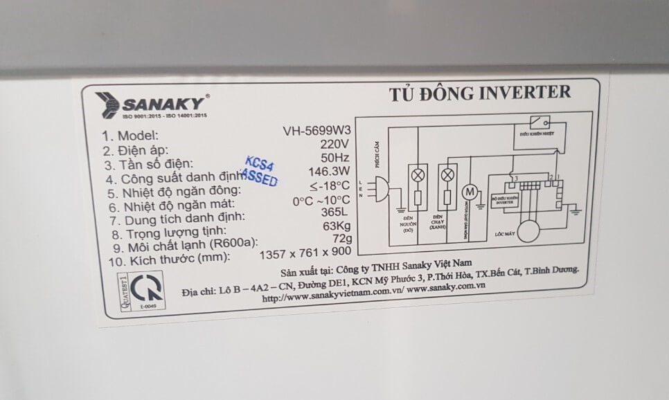Đặc điểm nổi bật Dàn lạnh ống đồng (Làm lạnh cực nhanh) Công nghệ inverter (Siêu tiết kiệm điện) Gas R600A (Thân thiện môi trường) Trang bị giỏ đựng (Tiện dụng) Trang bị bánh xe (Dễ dàng di chuyển) Tủ đông Inverter Sanaky VH-5699W3 560 lít