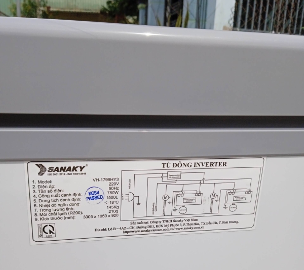 Tủ đông Sanaky Inverter VH-1799HY3 1500 lít