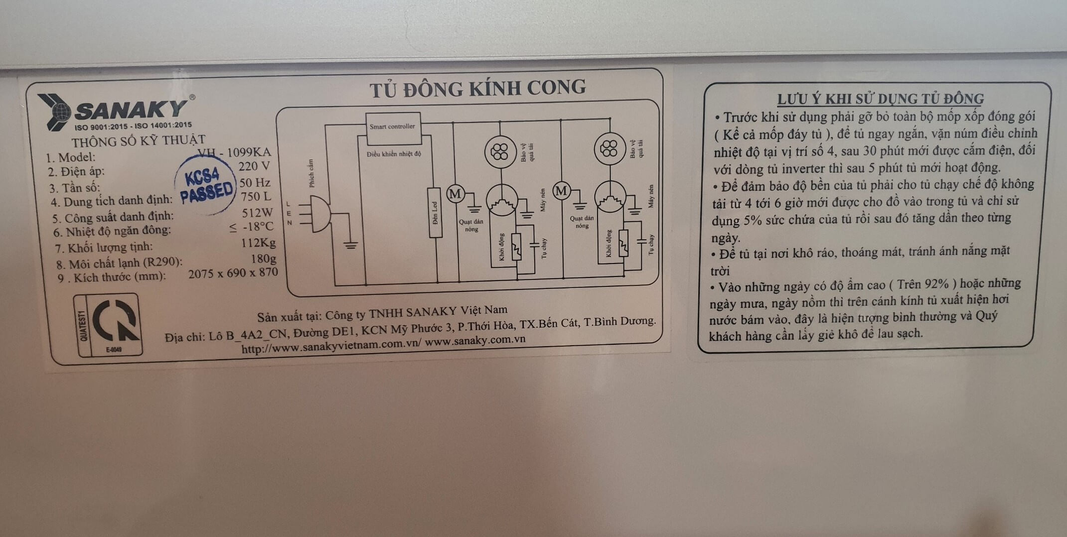 Tủ Đông Trưng Bày Sanaky VH-1099KA 750 lít