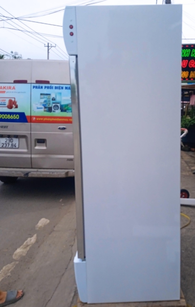 Tủ mát Sanaky VH-1209HP